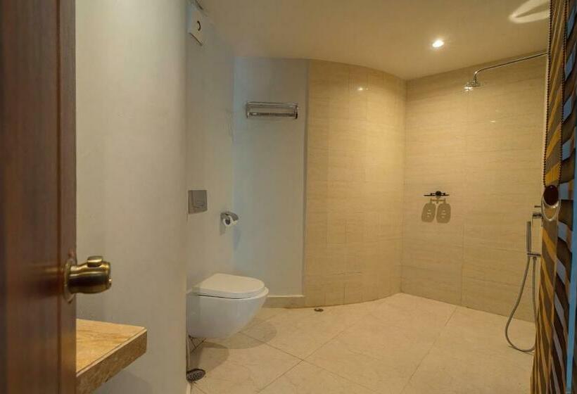 Quarto Estandar, Emerald