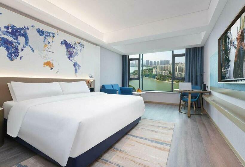 스탠다드 룸 강 전망, Kyriad Jinjiang