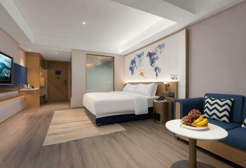 스탠다드 룸 강 전망, Kyriad Jinjiang