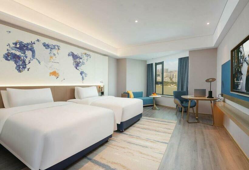 스탠다드 룸 강 전망, Kyriad Jinjiang