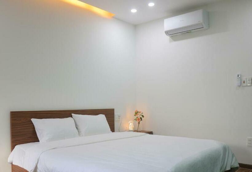 اتاق استاندارد با تخت بزرگ, Là Nhà Homestay Huế