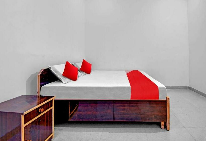 Трехместный Номер Классика, Oyo Flagship Highway Suites