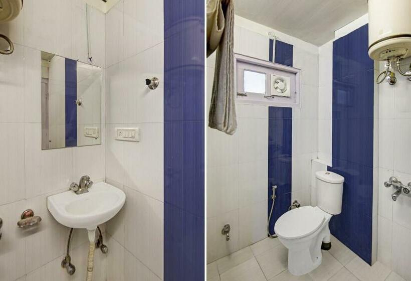 اتاق کلاسیک سه تخته, Oyo Flagship The Green Park Shimla