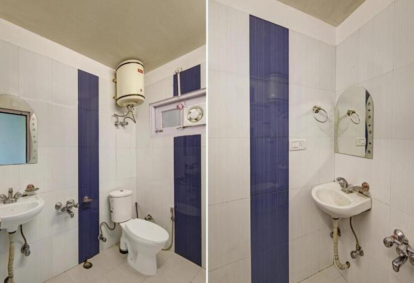 اتاق کلاسیک سه تخته, Oyo Flagship The Green Park Shimla