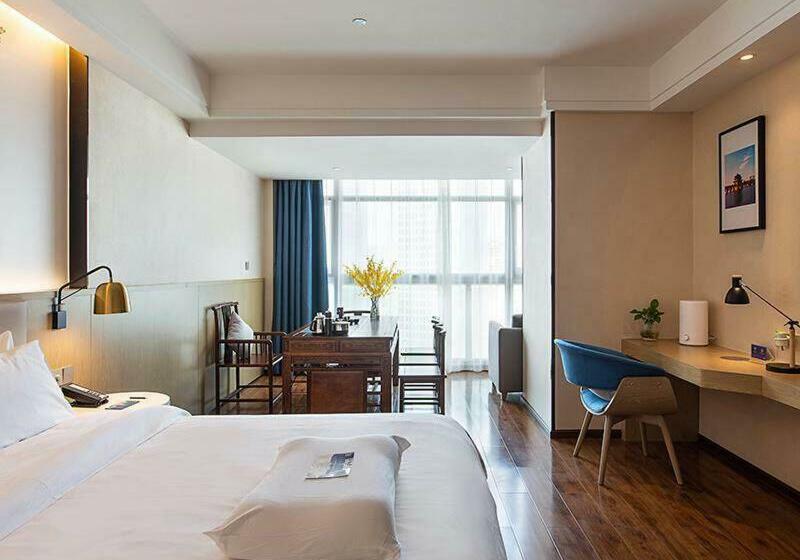 高级套房, Kyriad Marvelous Hotel Kunming High Tech Zone Wuyue Plaza