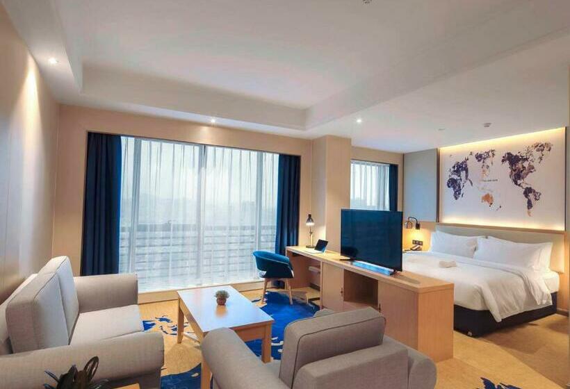 산 전망 스위트, Kyriad Marvelous Hotel Zhongshan South District Conference Centre