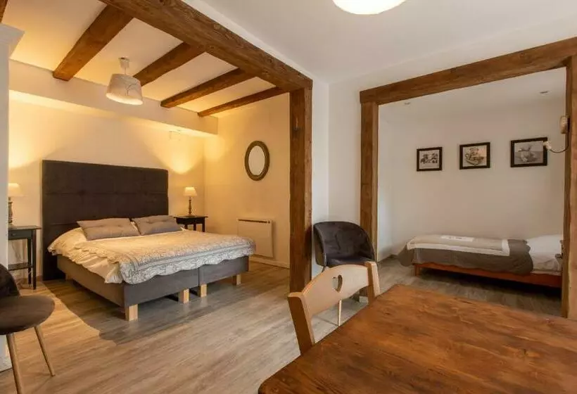 スーペリアールーム, Chambres D Hôtes Le Domaine Des Remparts