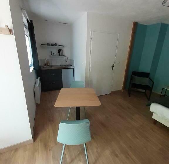 Студия Стандарт, Chambres D Hôtes Le Domaine Des Remparts