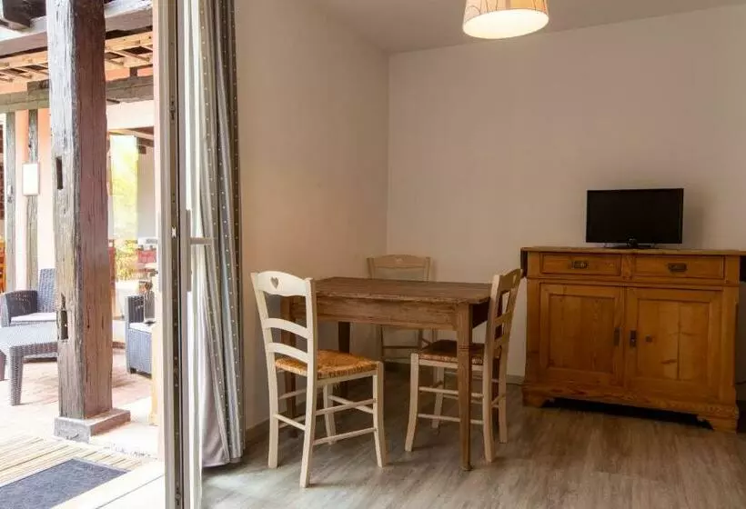 スーペリアールーム, Chambres D Hôtes Le Domaine Des Remparts