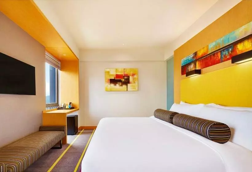 キングサイズベッドのスタンダードルーム, Aloft Dynamic Town