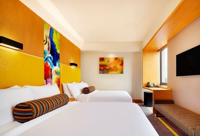 Стандартный Номер Кровать Кинг, Aloft Dynamic Town