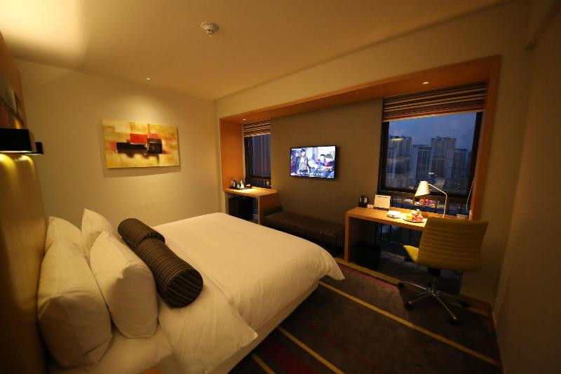 Номер Стандарт, Aloft Dynamic Town