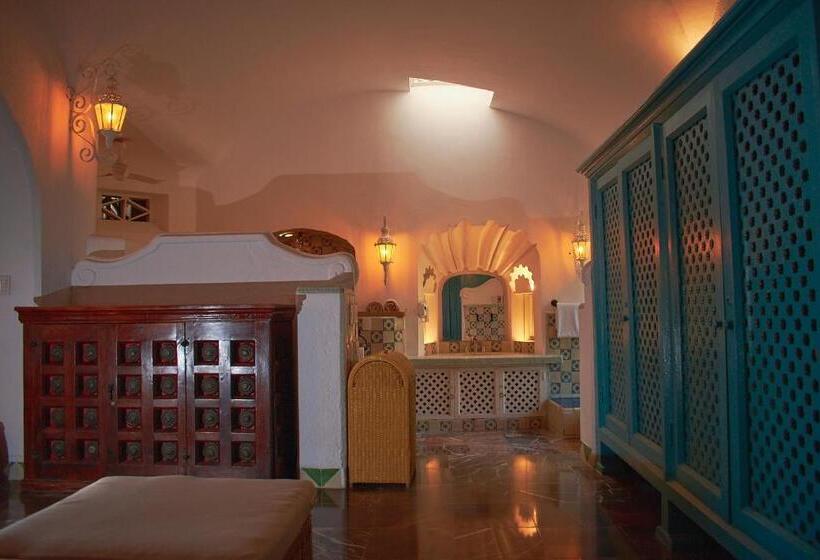 جناح سوبيريور, Casa Lisa