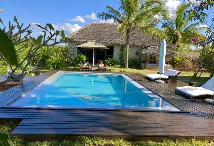 デラックスルーム, Chuiba Bay Lodge