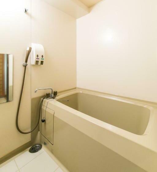 Camera Standard Individuale, Crystal Palace