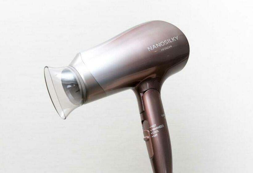 Camera Standard, Crystal Palace