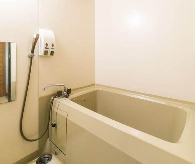 Camera Standard, Crystal Palace