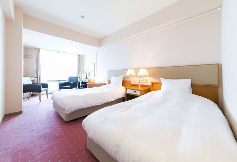 Camera Standard, Crystal Palace