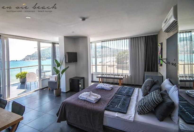 Deluxe Suite Sea View, En Vie Beach Boutique Hotel Adults Only