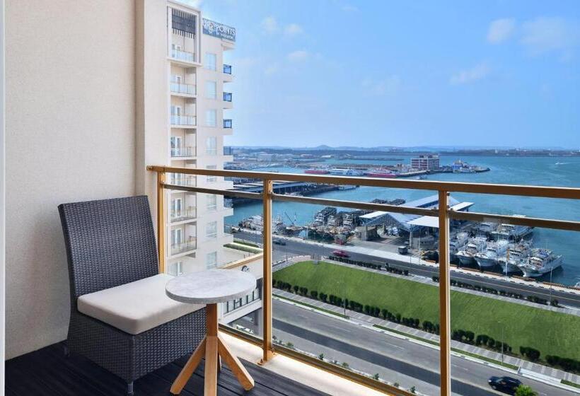 اتاق استاندارد با تخت بزرگ, Four Points By Sheraton Penghu