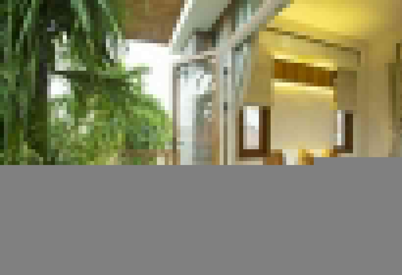 اتاق لوکس با چشمانداز باغ, Hanging Garden Hoi An