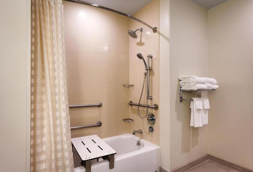 Номер Стандарт Адаптированный для Инвалидов, Hyatt House At Anaheim Resort/convention Center