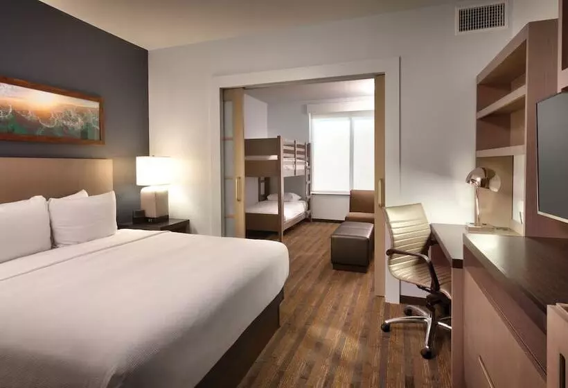スイート（家族用）, Hyatt House At Anaheim Resort/convention Center