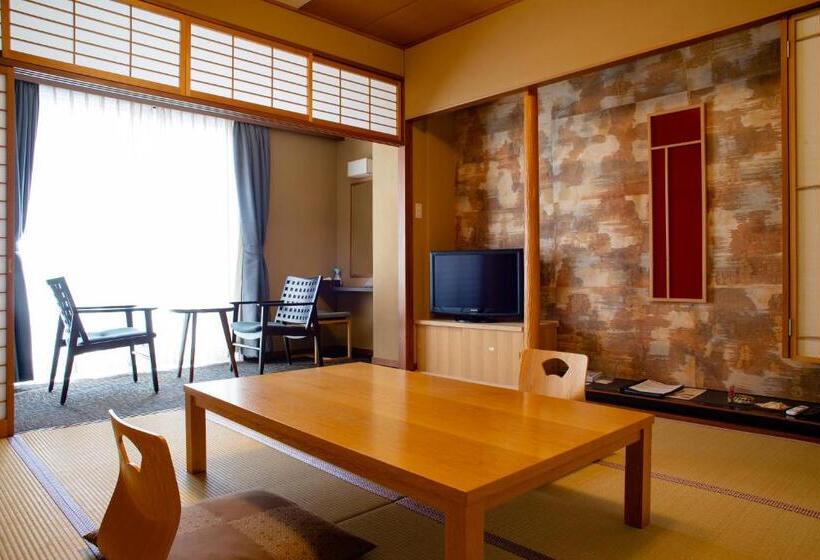 Номер Стандарт, Kirishima Kanko