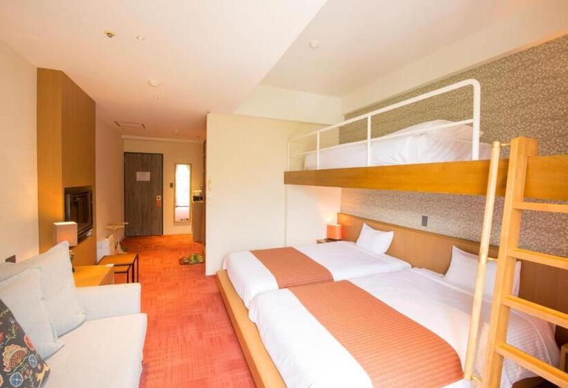 Номер Deluxe, Kirishima Kanko