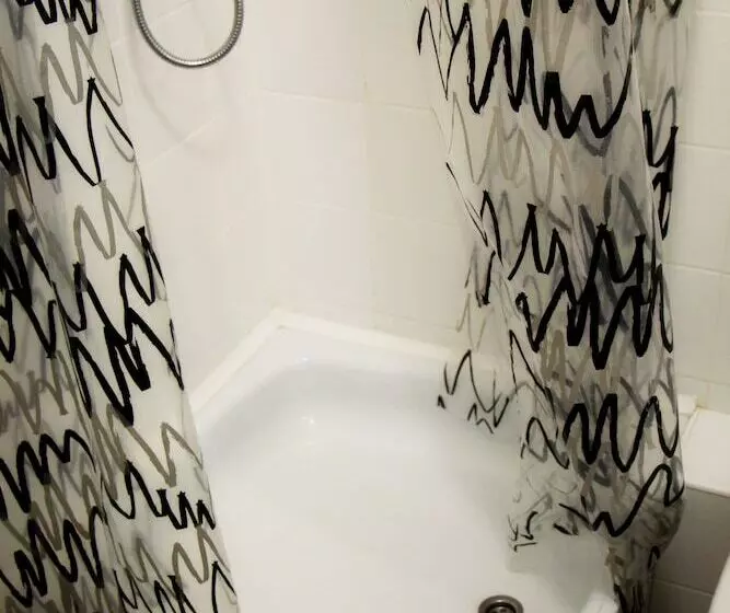 Standart Tek Kişilik Oda, Matreshka