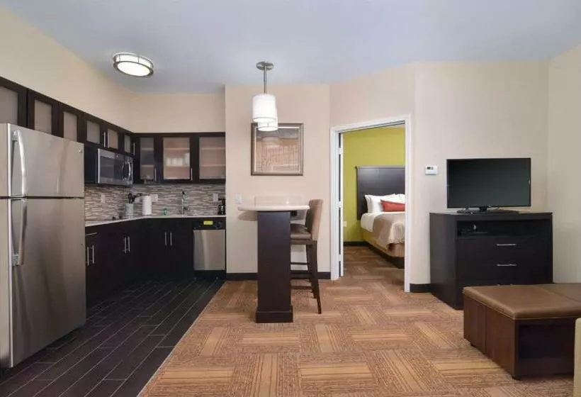 キングサイズベッドのスイートルーム, Staybridge Suites Tomball, An Ihg