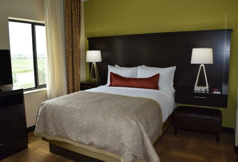 Студия Стандарт, Staybridge Suites Tomball, An Ihg