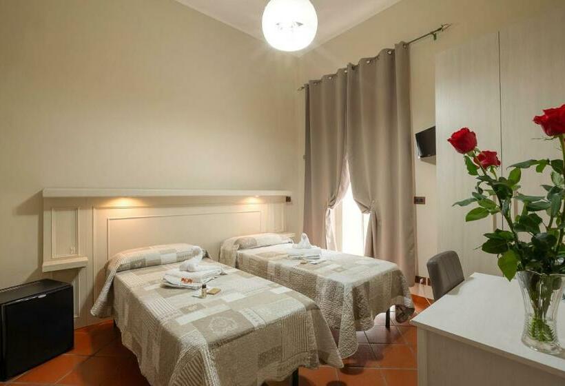 اتاق استاندارد, La Rosa Di Firenze B&b
