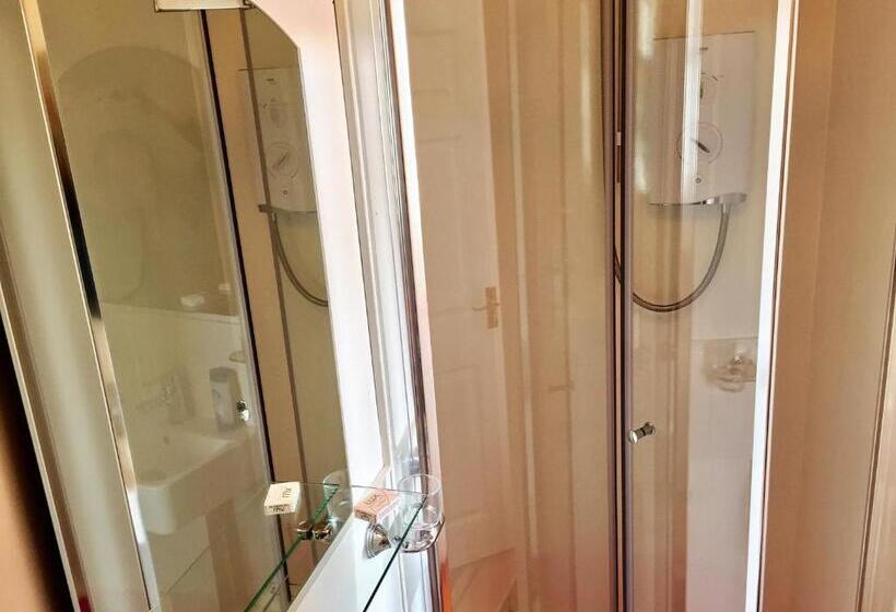 חדר סטנדרט, 16 Pilrig Guest House