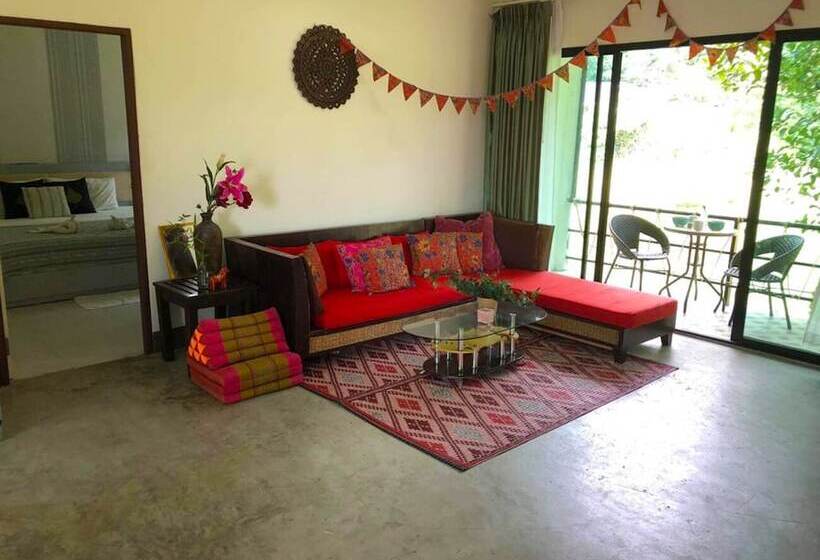 جناح عائلي, Lanta Complex