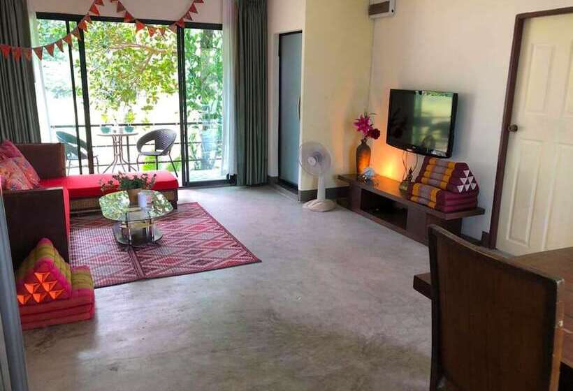 جناح عائلي, Lanta Complex