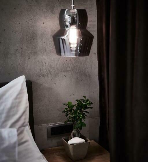 اتاق لوکس, One Luxury Suites