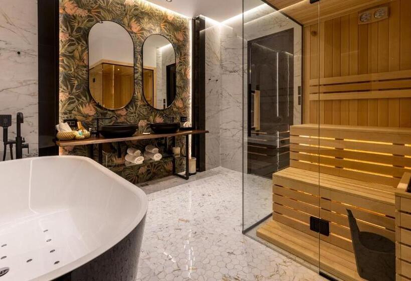 آپارتمان سوپریور 1 خوابه, One Luxury Suites