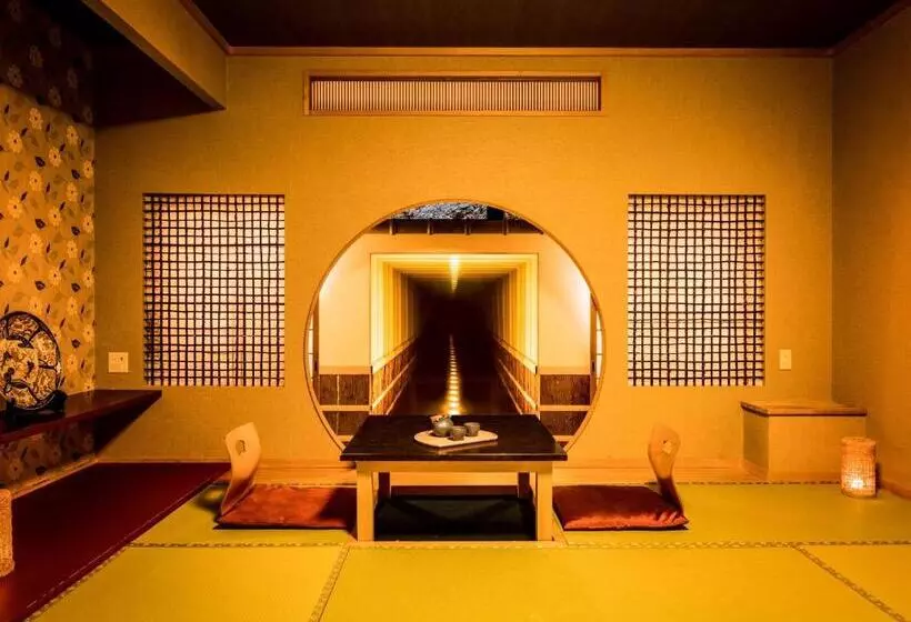 スタンダード4人部屋, Ooedo Onsen Monogatari Miyoshiya