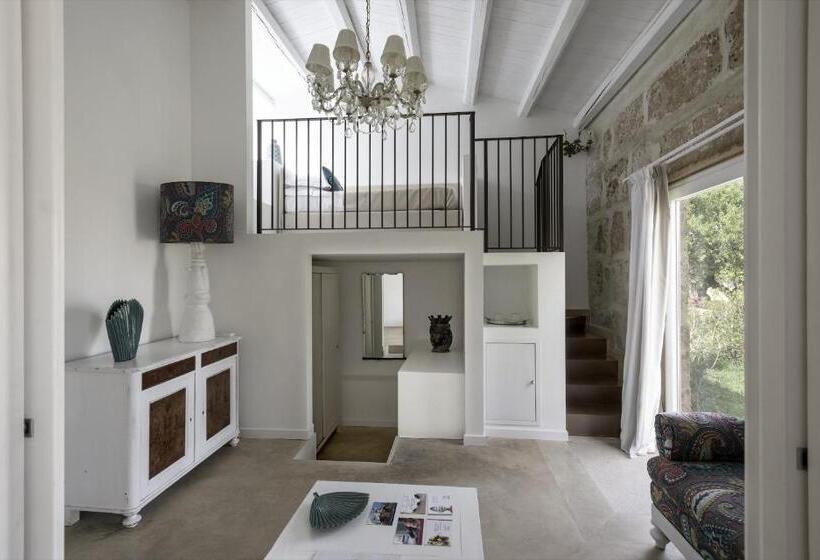 سوییت خانوادگی, Zahir Country House