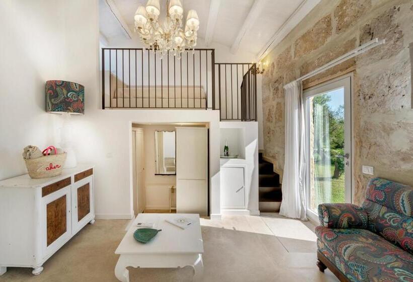 سوییت خانوادگی, Zahir Country House