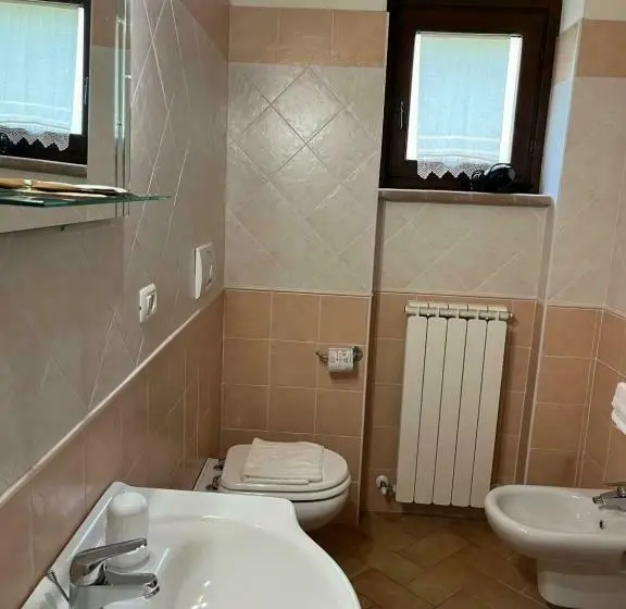 スタンダードトリプルルーム, Agriturismo Le Sorgenti