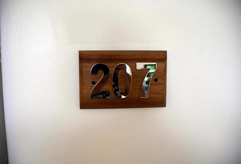 اتاق لوکس, Hostal Marina Samana