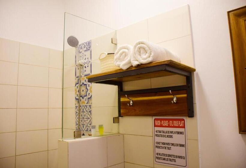 اتاق راحتی سه تخته, Hostal Marina Samana