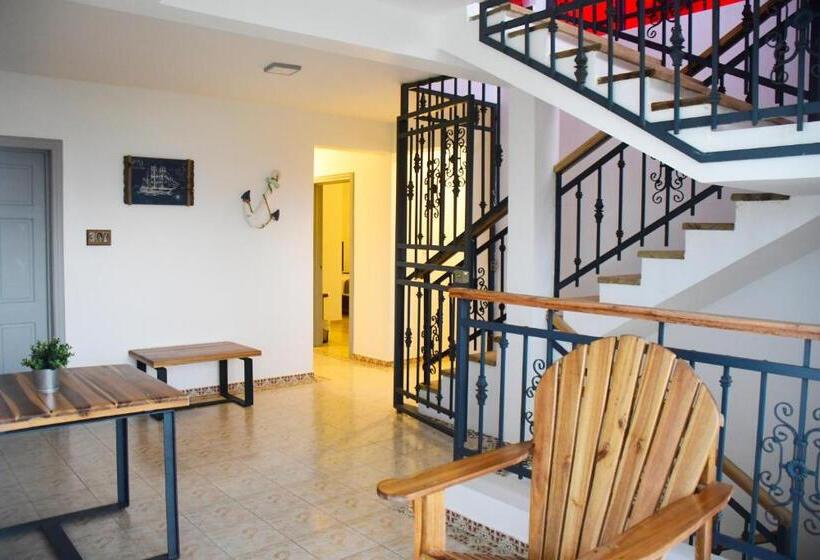 اتاق استاندارد, Hostal Marina Samana