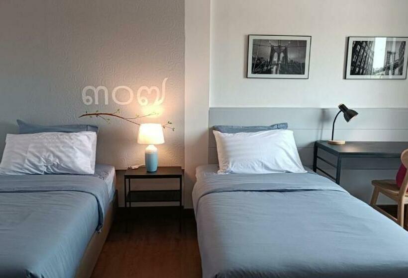 חדר דלוקס, Jeboutiquelangsuan