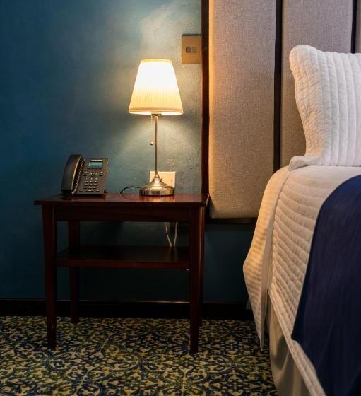 غرفة قياسية سرير كينج, Margarita