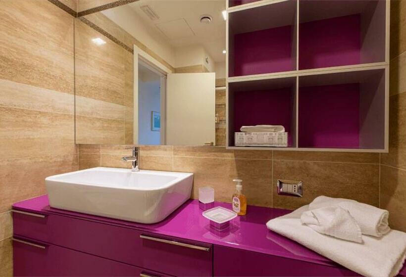 غرفة قياسية مزوَّدة بتراس, Villa Garulli