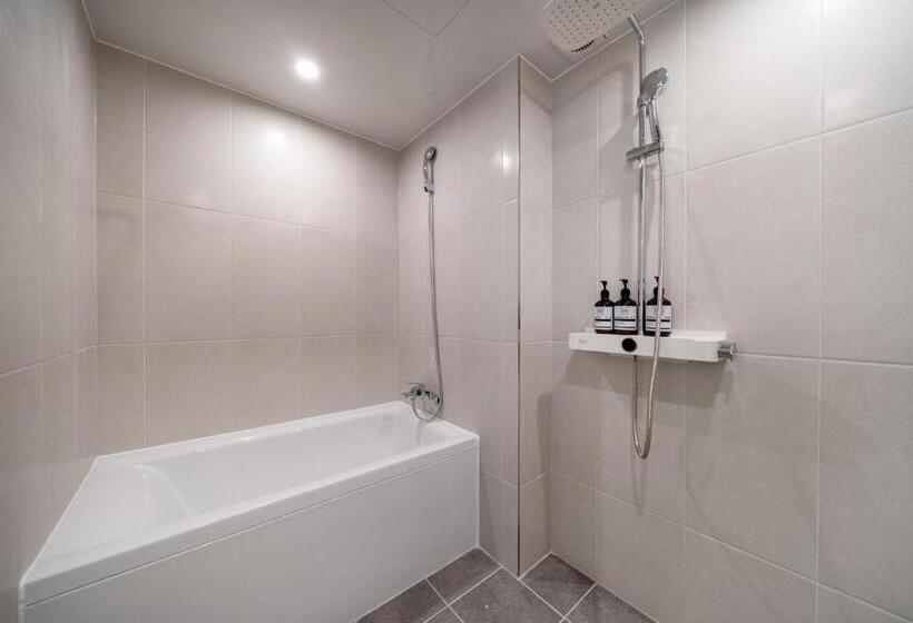 デラックスルーム, Siheung Number 25 Hotel Geobukseomjeom