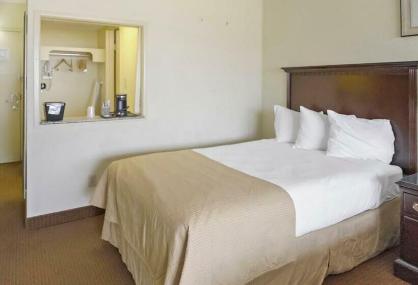 Номер Стандарт Индивидуальный, Economy Hotel Plus Wichita